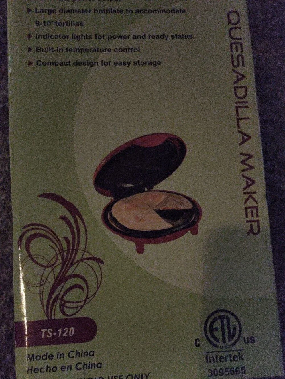 Brentwood Red Quesadilla Grill - Electric Quesadilla Maker
